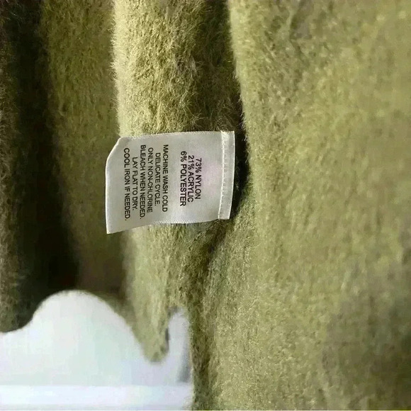 Calligraphie Women’s Cardigan super soft Olive Green Button Front Size XS - Picture 5 of 9